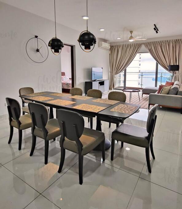 Bay Laurel, Country Garden Danga Bay Homestay By Welcome Home ยะโฮร์บาห์รู ภายนอก รูปภาพ